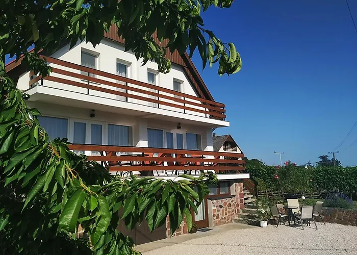 Mogyorosi Apartman