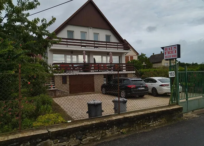 Mogyorosi Apartman